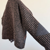 جزییات آستین کت زنانه مدل السا با پارچه طرحدار