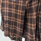 تزئینات جواهردوزی قسمت پایین پالتو زنانه مدل رز